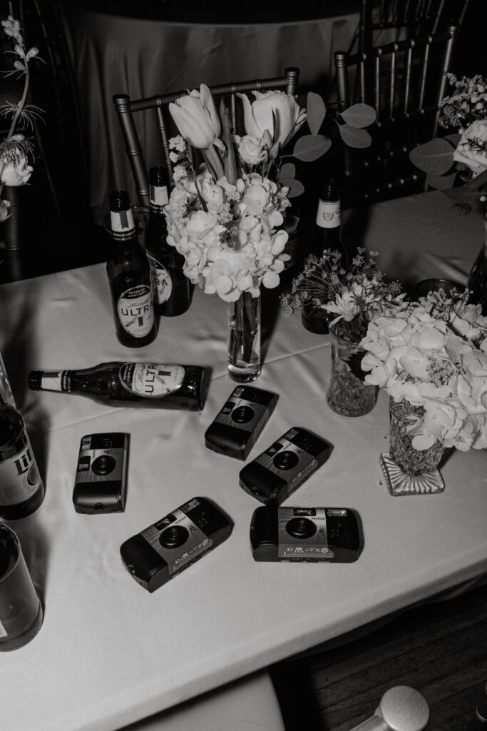 disposable-cameras-for-wedding-reception