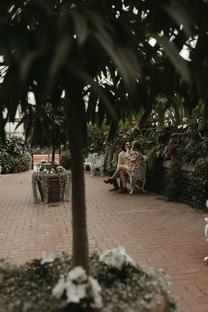 cinematic-greenhouse-engagement-photos-at-the-biltmore-estate-conservatory