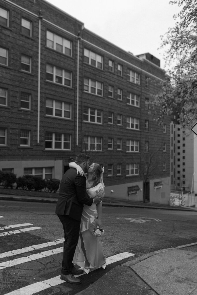 downtown elopement photos in seattle, Washington